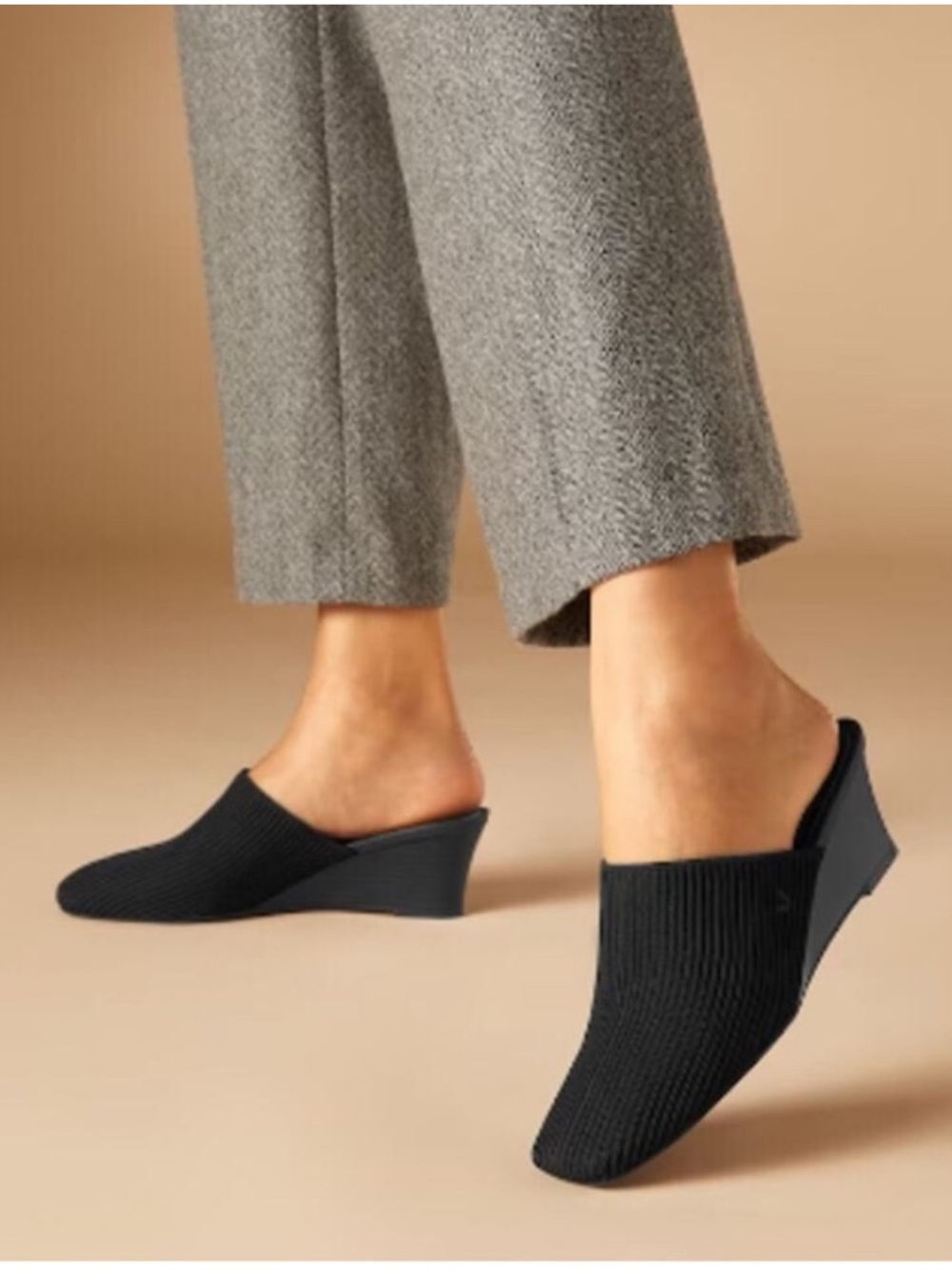 Vivaia Giselle Square-Toe Heeled Mules size 40 size 9 Deep Ebony Black